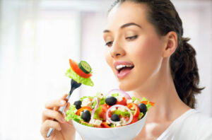 Vitamin tổng hợp cần thiết cho người ăn chay